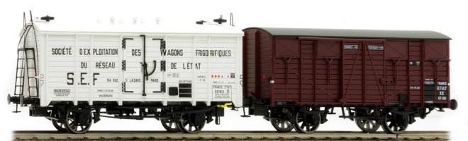 Set of 2 Freight cars<br /><a href='images/pictures/LS_Models/217022_c.jpg' target='_blank'>Full size image</a>